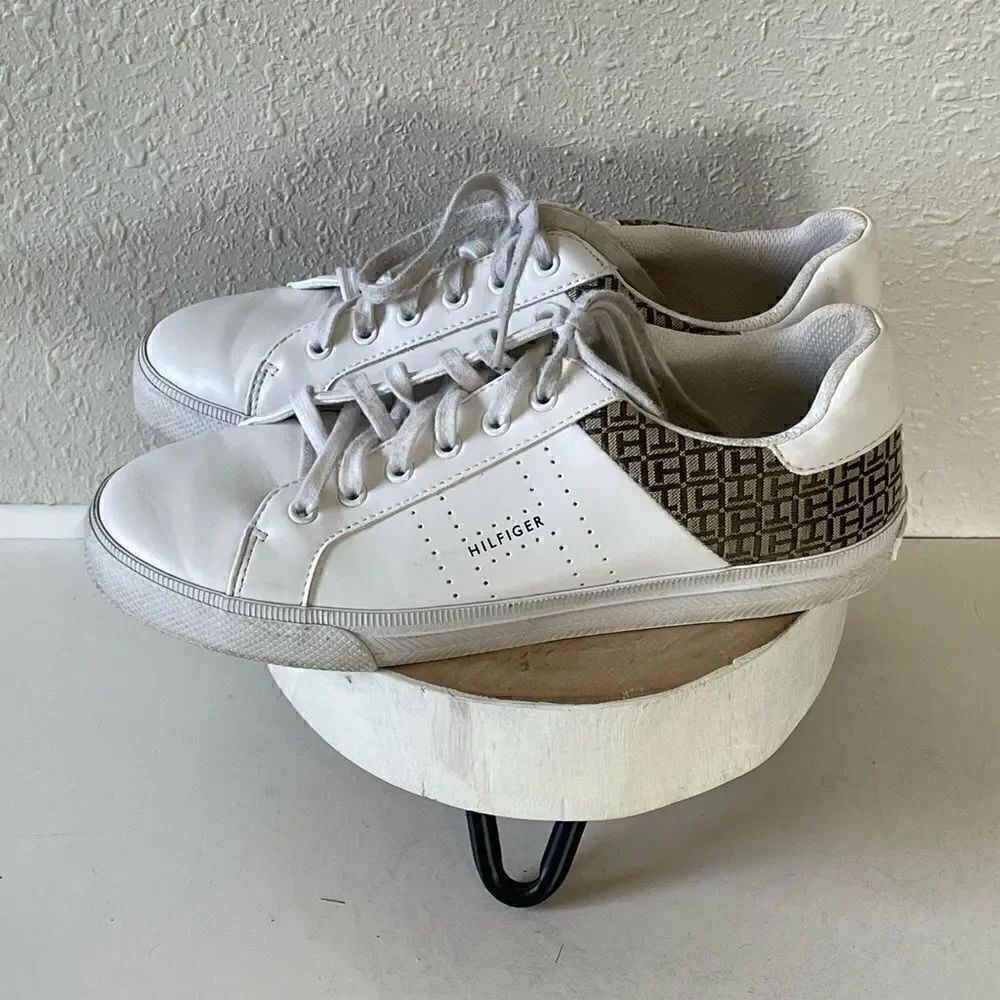 Pre-Loved Tommy Hilfiger Womens White Faux Leather Canvas Shoes Size 8M